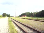 Im Bf Tssling donnerten zwei 217 mit ihrem Kesselwagenzug vorbei.