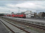 Die Ausfahrt der RB nach Mnchen mit der 218 400 in Mhldorf (30.10.2007) Das ist ein Sound Erlebnis.