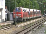 BR 218 434 verlässt am 23/07/11 den Bahnhof Löffingen in Richtung Titisee-Neustadt.