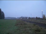 Eine BR 233 bei der Durchfahrt durch Tling am 30.10.2007 in Richtung Burghausen.