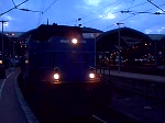 Eine Blaue MAK 1206 der ESG verlsst planmig um 20:25  mit einem etwas Lngerem GZ den Hbf Kln.
Ein Supersounderlebnis!!