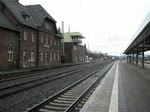285 107-9 musste am 21.03.2010 in Eichenberg einen kurzen Signalhalt einlegen und konnte danach ihre Fahrt Richtung Kassel fortsetzen.