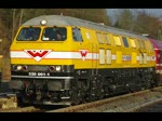 V320 001 der Wiebe mit Sonderzug von Mnster nach Erfurt am Zugschluss hngt dann noch die Schweizerin 10019 zwecks Beheizung der Wagen.