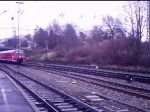 Einfahrt von 611 035 und einem weiteren 611 als IRE 3106 Ulm Hbf - Basel Bad Bf in Radolfzell bei starkem Regen.