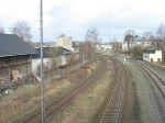 Wunderbare Frühlingsstimmung mit angenehmen Temperaturen herrschte im März 2007, als dieser RE auf den Weg nach Würzburg, Einfahrt in den Bahnhof Münchberg hat. Vielen Dank an den freundlichen Tf.