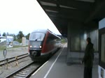 Ein BR 642 beim Verlassen des Kemptener Hbf nach Reutte in Tirol am 18.08.10