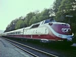 Das Bahnhofsfest in Bergneustadt im Mai 1976 wurde durch den TEE-Triebzug VT 11.5 mit Triebköpfen der Reihe 601 und 602 bereichert. Die Aufnahmen zeigen ihn bei der Zuführung bzw. Rückfahrt in Dieringhausen. (Der Super-8-Film wurde neu digitalisiert. Die bisherige Fassung wurde 1800 mal abgerufen.)