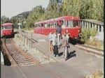 Die Eifelbahn betrieb im Jahr 2004 zwei Zugverbindungen von Daun aus als Touristenbahnen an Wochenenden. Hier wird die Abfahrt von zwei Uerdinger Triebwagen der Baureihen 795 + 798 gezeigt. 795 fuhr nach Gerolstein und der 798  nach Kaisersesch. Video vom 19.9.2004