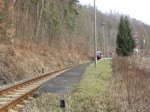 Da sich der 641 020 bei der HU befindet, fährt 772 140 zur Zeit zwischen Rottenbach und Katzhütte im Planverkehr. Hier zu sehen am 19.02.18 in Schwarzburg.