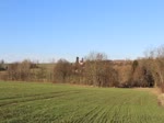 Am 30.12.13 gab es eine Abschlussfahrt mit 171 056 zwischen Schönberg/v. und Scleiz West. Hier zu sehen zwischen Schleiz und Wüstendittersdorf. 