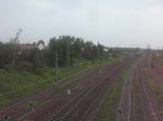 Der Sonderzug mit E 18 047 und 119 158 am Zugschluss erreicht am 04.07.09 aus Berlin kommend Halle(S), gefilmt am Rbf Halle(S).