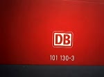 Hier 101 130-3 mit der Ex Metropolitan Garnitur 