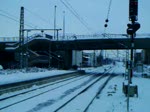 101 zieht eine IC Garnitur durch den Bahnhof Peine Richtung Hannover aufgenommen am 03.01.2010