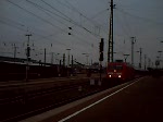 101 009 verlsst den HBF Dortmund mit dem IC 2113
(dank an den Lokfhrer fr das Fernlicht)