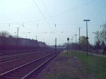 IC 2112 mit Ex Werbelok 101 037  ARD Buffet  bei der Durchfahrt in Kln West