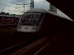 Hier fhrt 101 118 ausnahmsweise von Gleis 8 mit IC 2028 und dieser Zug hatte Versptung