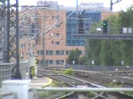 Ordentlich was los auf der Stadtbahn: Einfahrender ICE 1, ausfahrende BR 101 mit einem Intercity und dann noch eine S-Bahn der BR 481. 11.7.2009, Berlin Hauptbahnhof