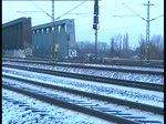 101 070  Adler  fuhr mit einem IC ber die verschneiten Sderelbbrcken. Gesehen am 21.12 an den Sderelbrcken .