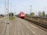 101 110-5 mit IC 2387(Warnemünde-Leipzig)bei der Ausfahrt im Bahnhof Warnemünde.30.04.2016 