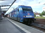 101 070-1 mit IC 2385 von Ostseebad Binz Richtung Hamburg Hbf bei der Ausfahrt im Rostocker Hbf(03.09.10)
