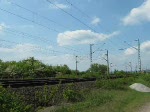 101 130-3 mit IC bestehend aus den Ex-Metropolitain Wagen in Fahrtrichtung Sden im Bereich der Northeimer Seenplatte.
