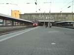 120 114-4 verlsst am 27.11.11 mit IC 1910 nach Dortmund Hbf den Mnchner Hbf