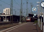 Die schöne Orientrote 120 117-7 verlässt den Dortmunder Hbf mit dem IC 2250 +7min am 11.05.2008