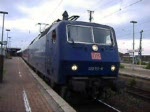 120 151-6  Der ZDF-Express  und 120 133-4 mit dem IC2228 von Nrnberg nach Hamburg-Altona bei der Ausfahrt aus Dortmund Hbf. Aufgrund einer  Polizeilichen Ermittlung  hatte dieser Zug 20 Minuten Versptung.(21.06.07)