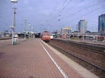 120 129-6 mit IC1946 von Berlin-Sdkreuz nach Karlsruhe bei der Ausfahrt aus Dortmund Hbf.(09.04.07)