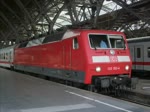 120 152-4 verließ mit IC 1856 von Halle(S) nach Frankfurt(Main) den Leipziger Hbf.