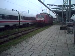 BR120 117-7 beim Rangieren im Rostocker Hbf.(12.08.07)
