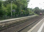 145 029 - 5 durchfhrt mit Containerzug den Bahnhof Peine Richtung Braunschweig aufgenommen am 02.08.2009