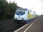 146 537-6 fhrt mit dem MEr 36521 aus dem Maschener Bf. 