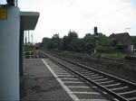 Die 152 091-5 der Railion durchfuhr am 25.6.10 mit gemischtem Gterzug den Bahnhof Himmelstadt in Richtung Gemnden.