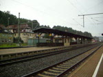 152 113-7 zieht am Morgen des 17. Julis 2010 einen Gterzug durch Kronach.