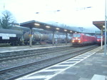 da war man doch etwas überrascht als die 152er mit 5 weiteren loks einen recht kurzen güterzug zog am 7.12.2014 in königswinter