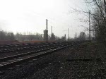 BR 152 in Doppeltraktion mit BR 182 und einem Containerzug in Fahrtrichtung Norden durch Eschwege West.