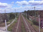 152 037 zieht am 28.07.09 einen Gterzug durch Holzweissig Richtung Leipzig.