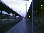 Gterzug Einfahrt im Lehrte am 28.11.2009, mit 185 358-9.