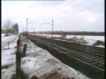 185 340 fuhr mit einem GZ durch ein kleines rtchen bei Lneburg am 20.2.