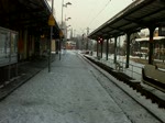 Durchfahrt eines Gterzuges in Lehrte am 12.01.10, mit einer BR 189