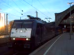 BR 189 992 verlie das vorletzte mal den Hbf Kln mit dem CNL 301
und fernlicht.
(23.04.2008)