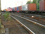 Die BR 189 013 kommt mit ihrem GZ in Hamburg-Harburg am 05.08.2009 zum stehen.