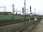 BR 189 (Deutsche Bahn) mit Güterzug in Lehrte (Febura 2012)