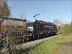 DISPO 189 112 mit Containerzug kreuzt am 15.