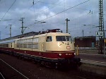 103 184-8 mit dem TEE 91312 nach Hamburg am 29.03.2008 9:30Uhr.
Zum glck zeigte sich die Sonne noch.