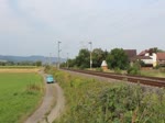 211 030-2 fuhr am 21.07.18 den Störtebeker-Express von Saalfeld durch Etzelbach nach Bergen auf Rügen.