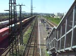 110 352 zieht am 27.07.09 einen Meswagen durch den Rbf Dresden-Friedrichstadt.