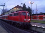 Der letzte RE mit BR 110 von Lehrte nach Hannover, in Dezember 2011.
