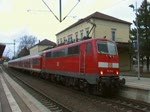 Ausfahrt RE aus Wolfsburg in Lehrte. Seit einigen Tagen sind 111 mit N-Wagen unterwegs. Video von 28.02.2010.